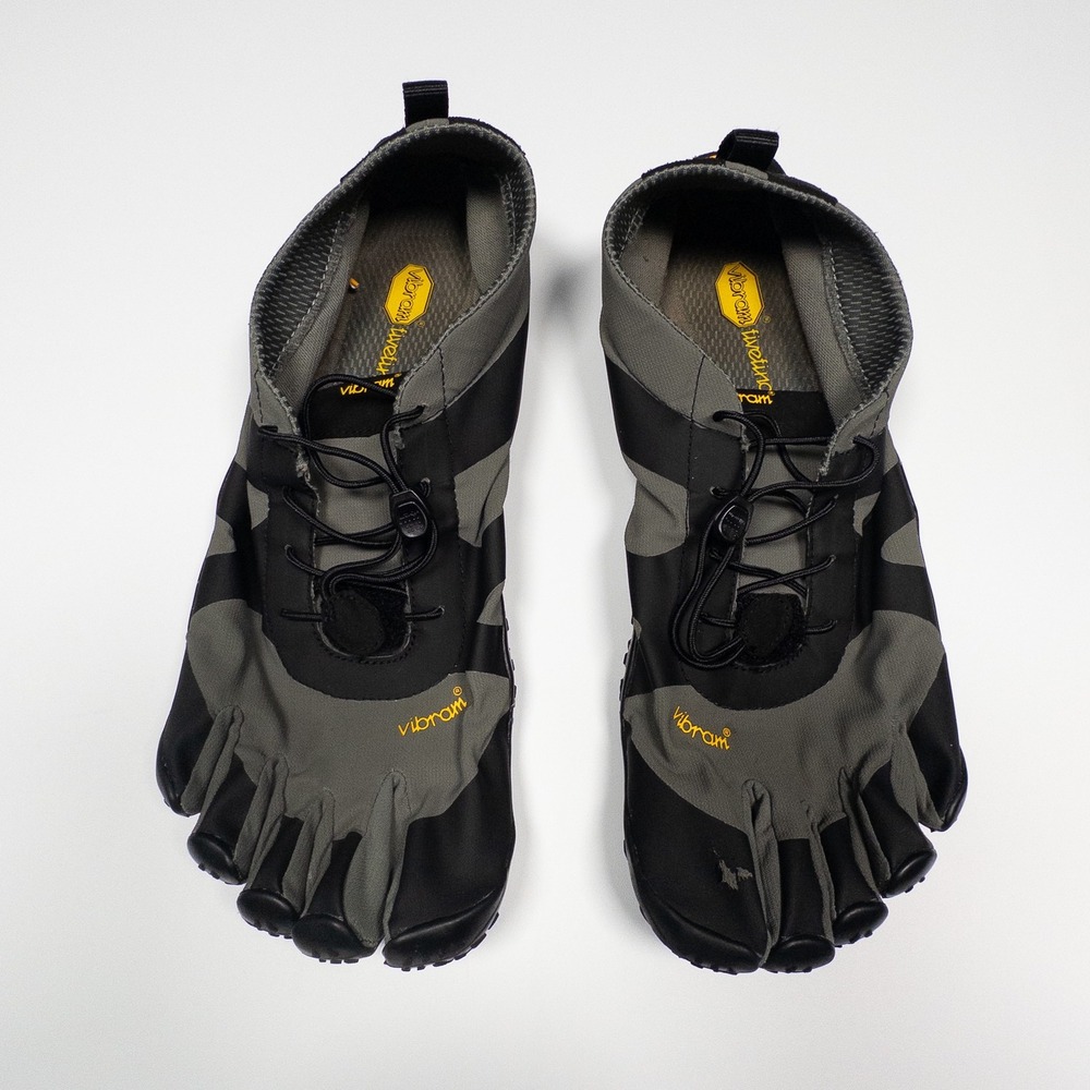 Vibram Black and Gray Minimalist Athletic Shoes